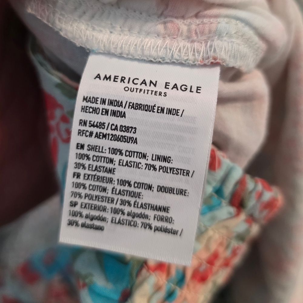 AMERICAN EAGLE Floral Ruffle Crop - Picture 8 of 8